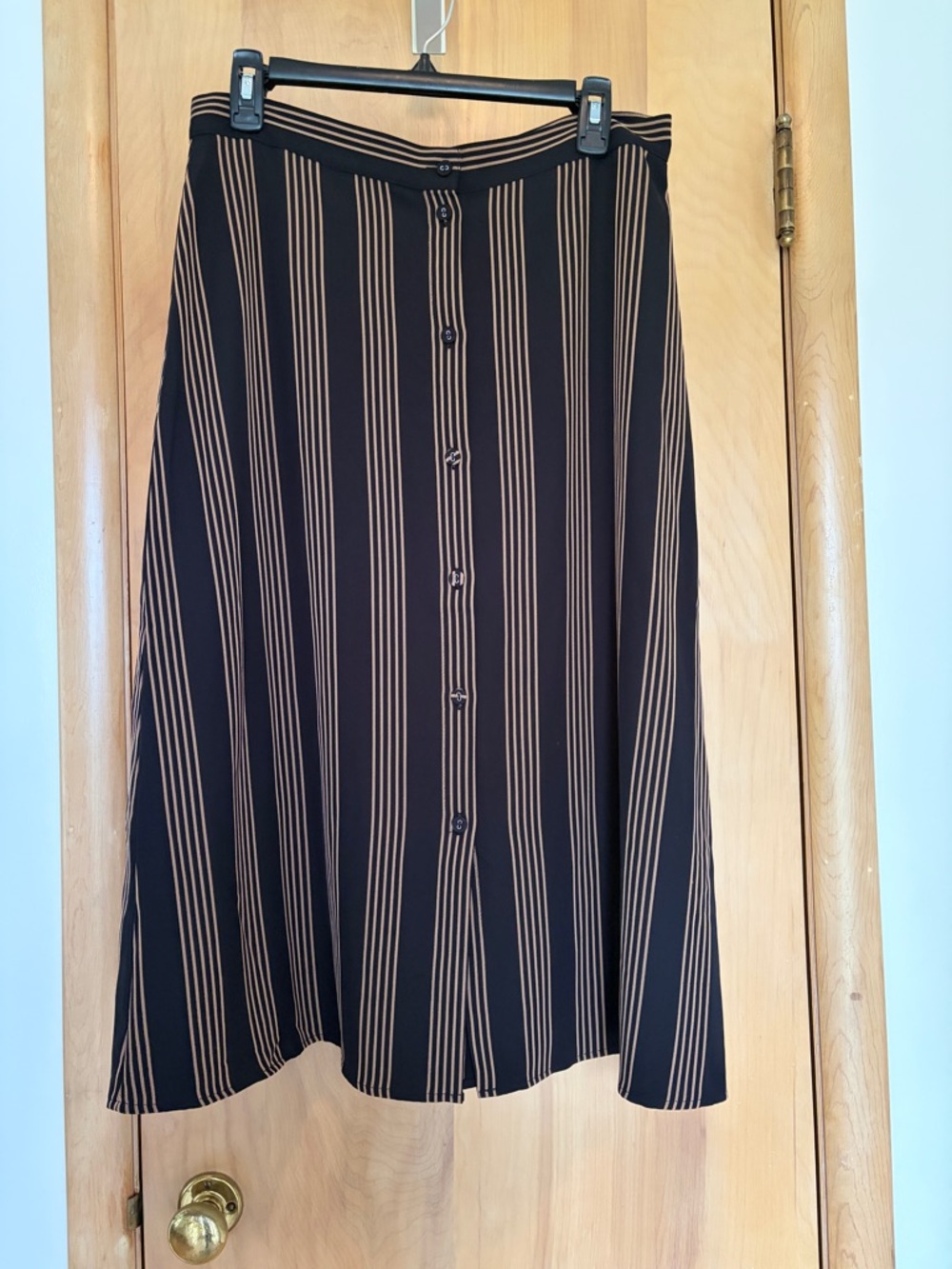 H&M Black and Tan Vertical-Stripe Midi Skirt